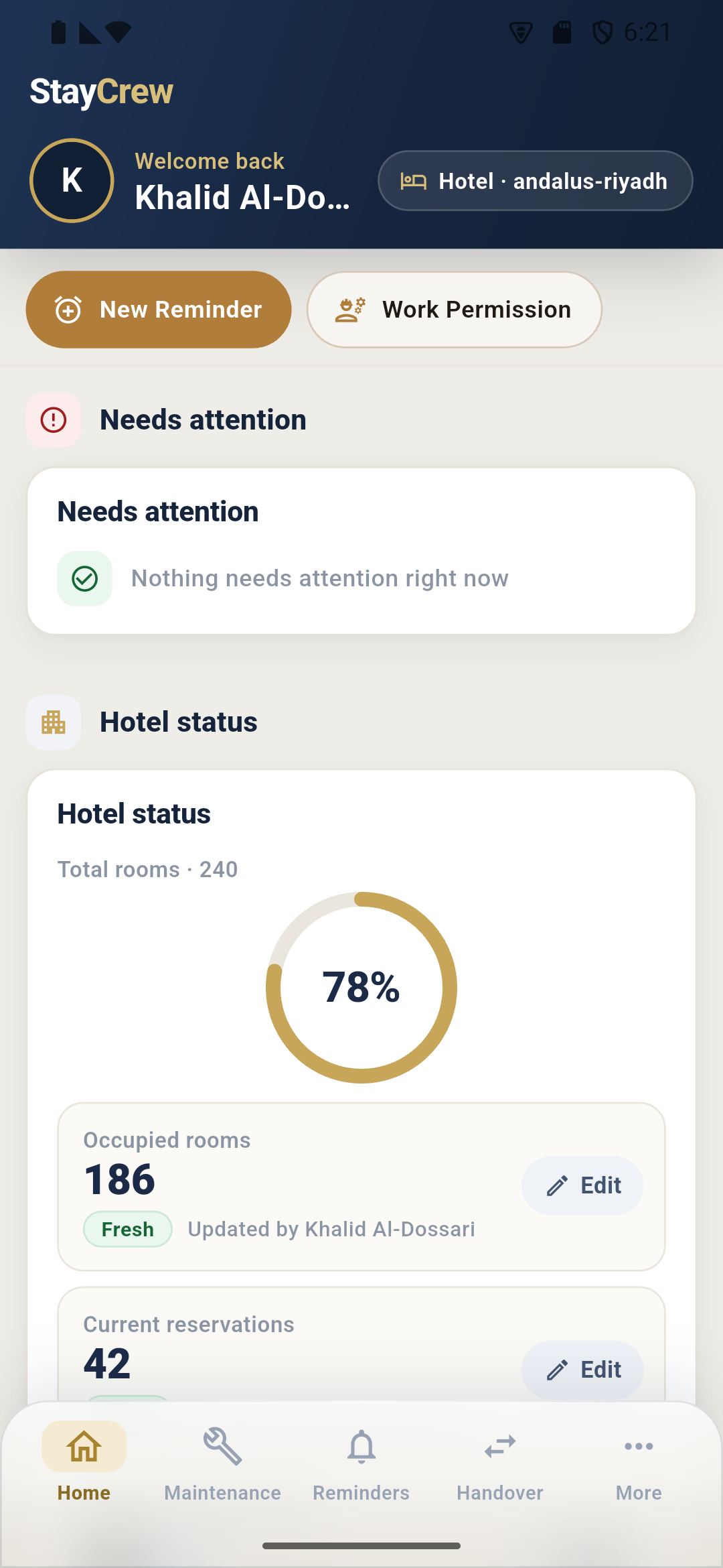 StayCrew hotel dashboard showing team-entered occupancy and status